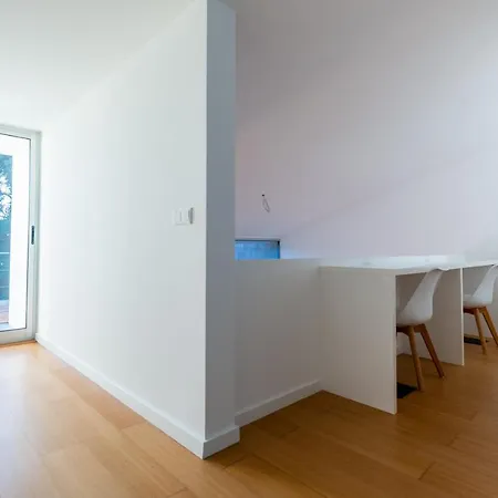 H. S. Caloura فيلة اجوا