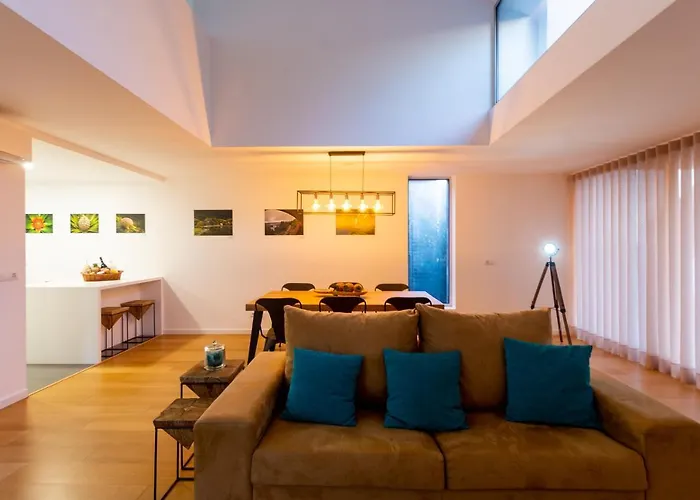 H. S. Caloura Villa *